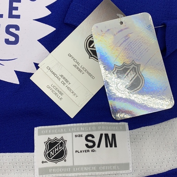 NWT Toronto Maple Leafs Replica Jersey Boys S/M Officially Licensed with the NHL - Picture 7 of 12